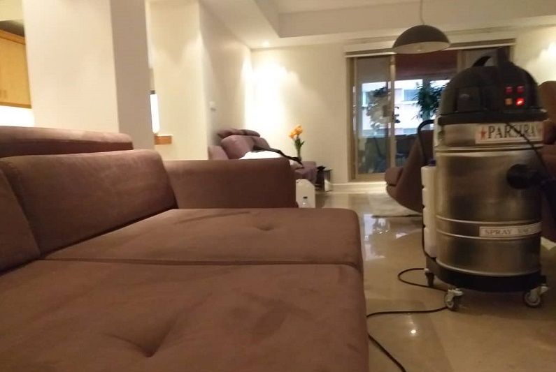 از بین بردن لکه انواع مبلمان با مبل شویی